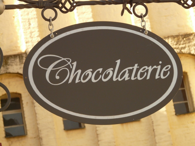 chocolaterie-LE BAR SUR LOUP-min_cafe_shield_chocolaterie_samurai_gasthof_eat-1360721